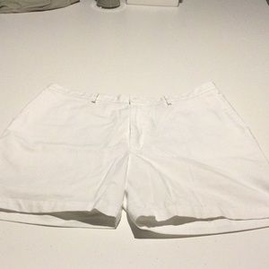 Hagger white shorts